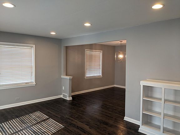 2nd image of 14336 Lakewood Heights Blvd