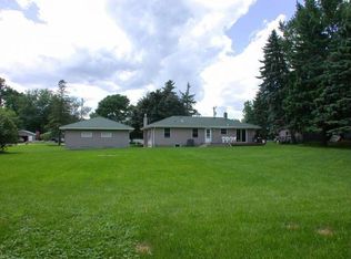 3332 Edgerton St, Vadnais Heights, MN 55127