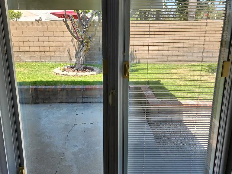 3830 Daisy Dr — Photo 4