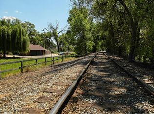 18693 Lort Dr, Visalia, CA 93292