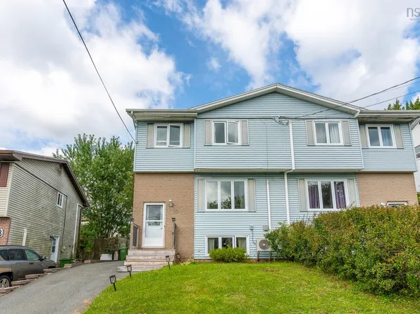 10 Lakehead Ct, Halifax, NS B4C 3V4