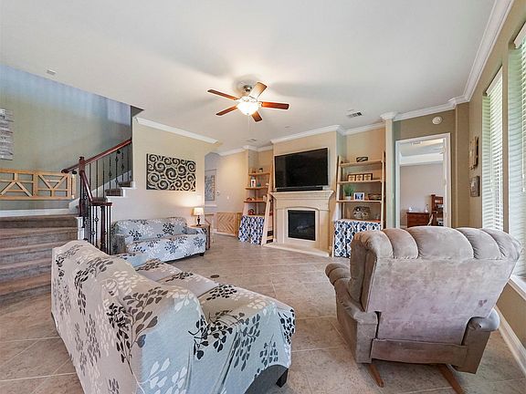 5th image of 3931 Banks Landing Ct