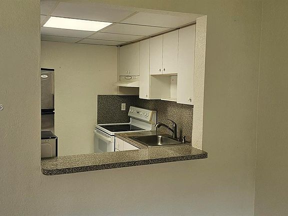 5th image of 652 NW 3rd St APT 304