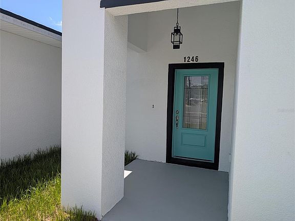 2nd image of 1246 Herschell St