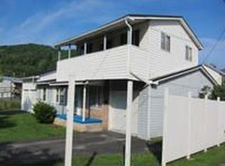 802 Horton Ave E, Rainelle, WV 25962