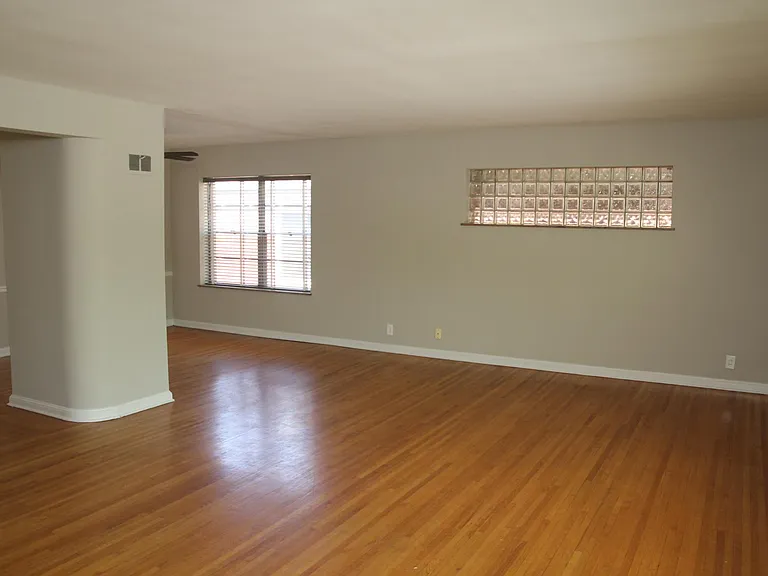 7551 Delmar Blvd #2E — Photo 6