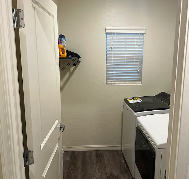 4207 Gold Desert St — Photo 25