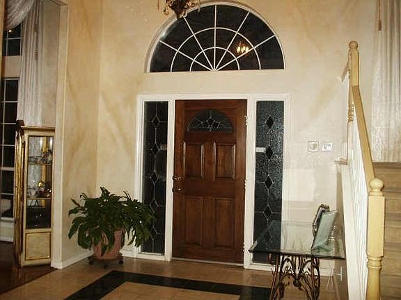 5th image of 4608 Ainsley Dr