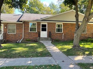 404 5th St SW, Waukon, IA 52172