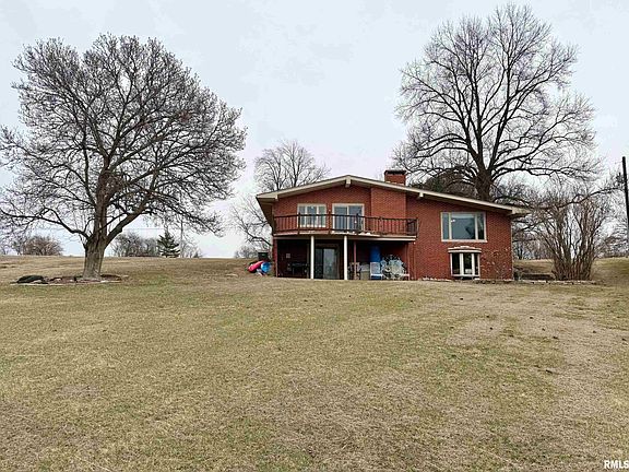 2nd image of 807 Poplar Dr