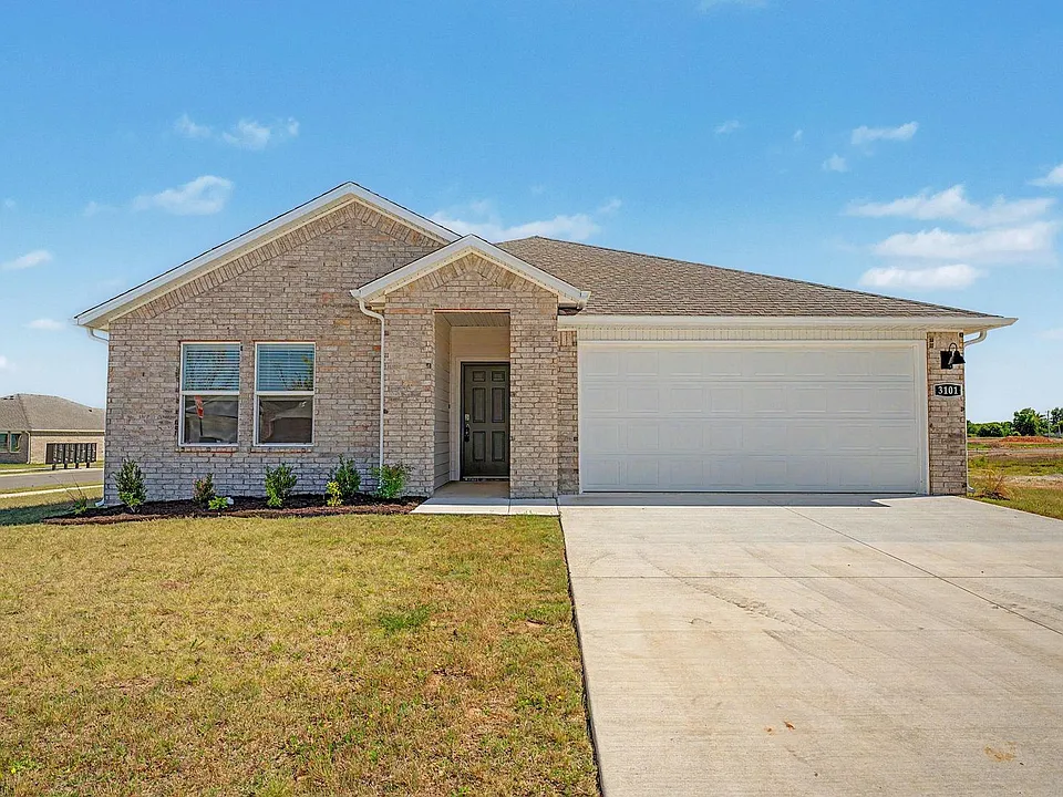3101 Laredo Ln