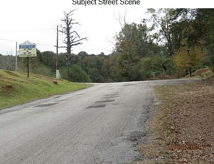 Exterior Neighborhood (street photo)