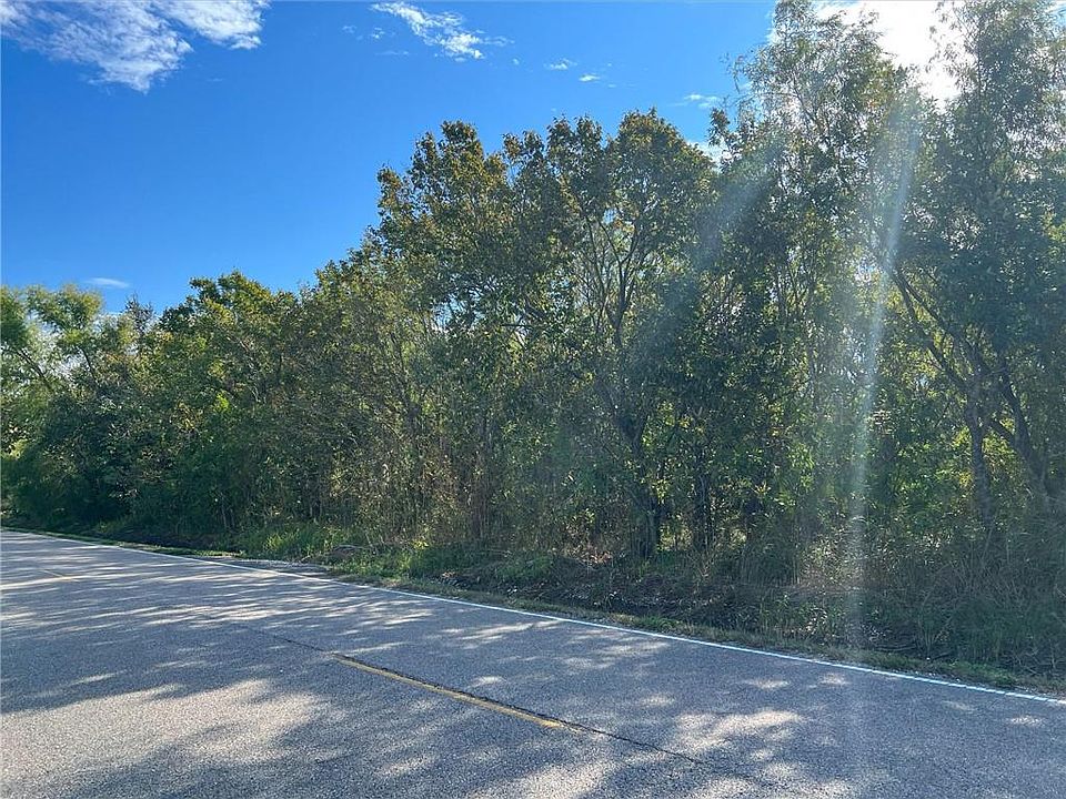 2nd image of Florissant Hwy #46