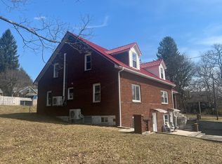 604 E Oak St #2, Oakland, MD 21550
