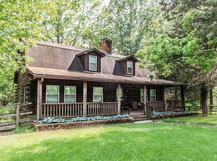 405 Moonlight Rd, Appomattox, VA 24522