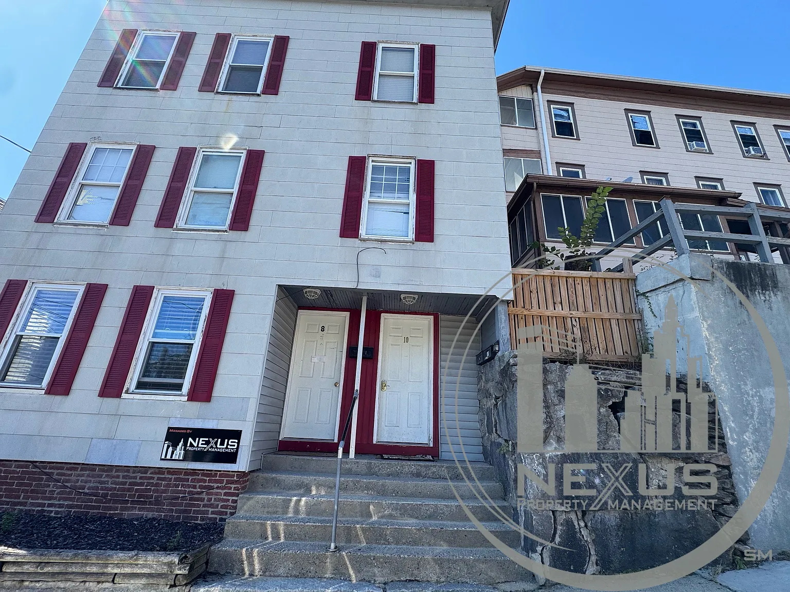 3 bed, 1050 sqft, $1,700 — Photo 4