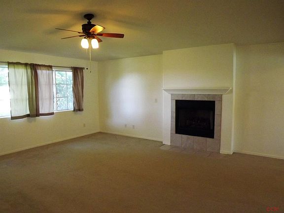 3rd image of 867 Bernita Pl
