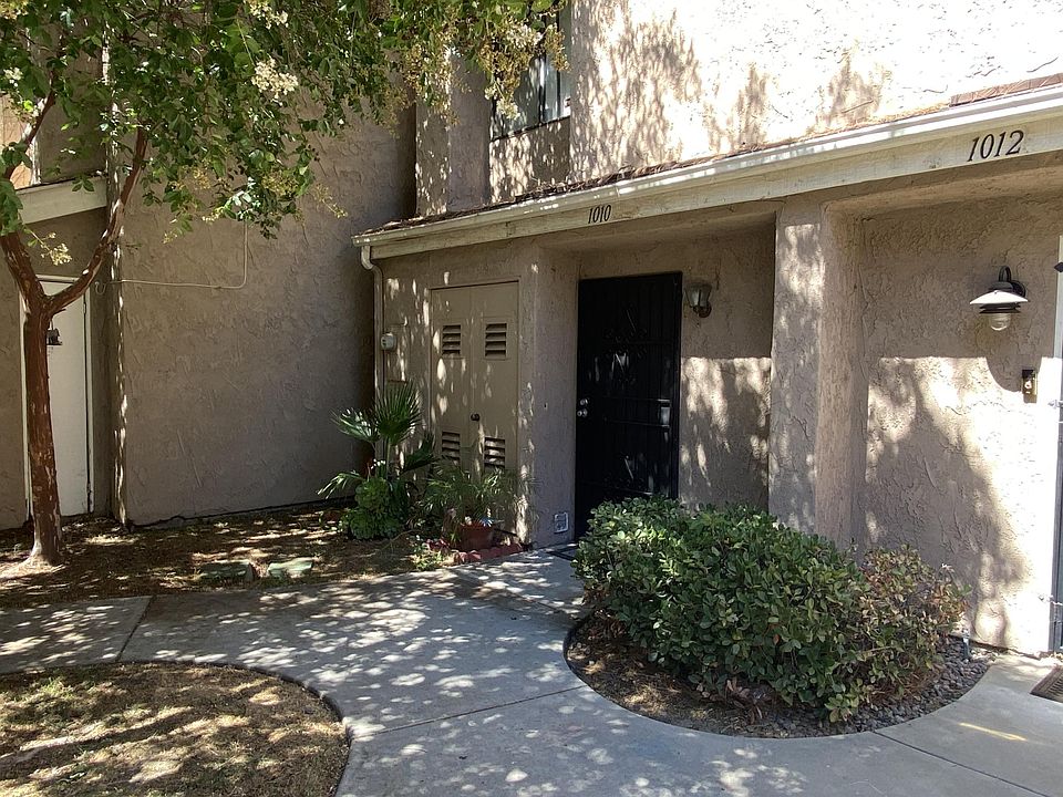 1st image of 1010 S Palmetto Ave