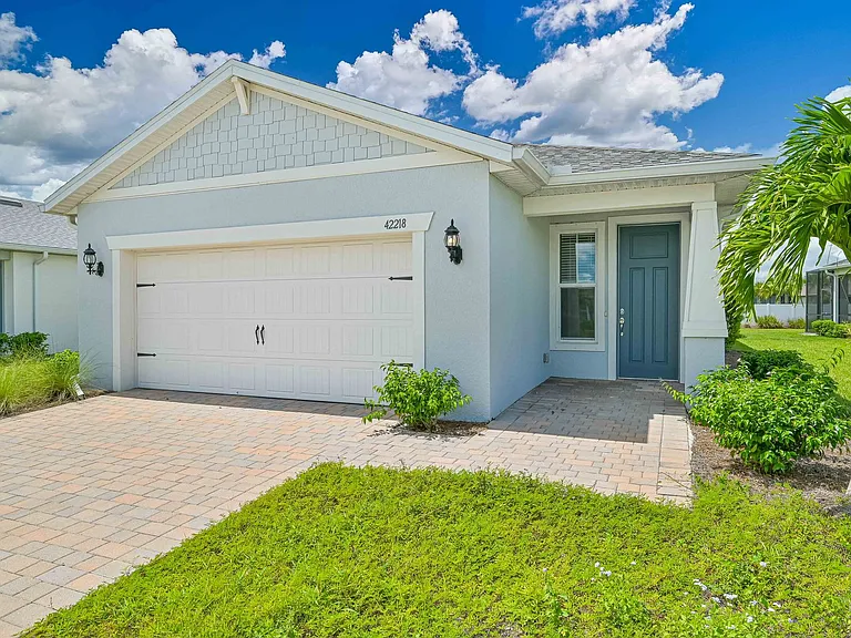 42218 Edgewater Dr — Photo 23