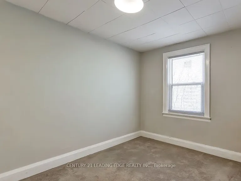 26 Grandville Ave — Photo 20