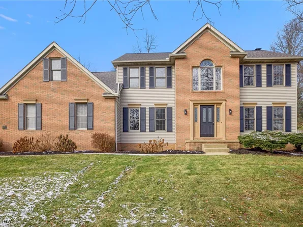 5153 Brookstone St NW, Canton, OH 44720