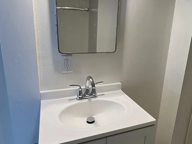 2234 Presque Isle Ave #3 — Photo 8