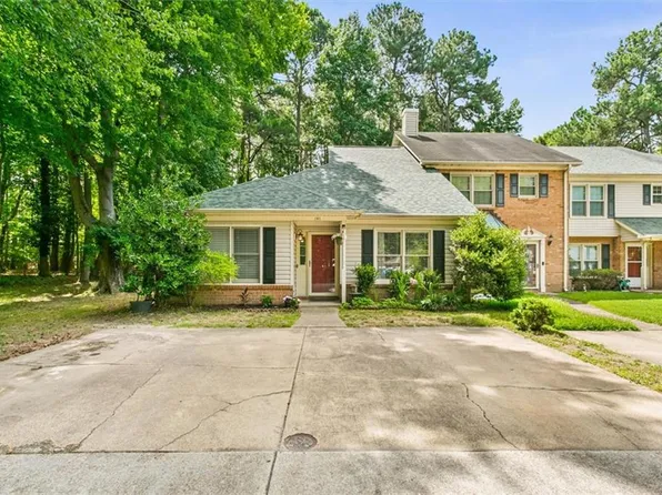 101 Three Notched Road, Yorktown, VA 23692
