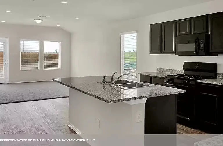 101 Brody Ln — Photo 5