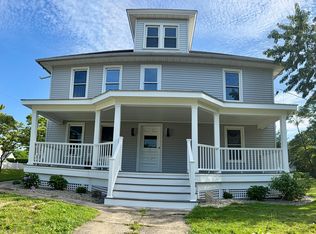 40 Pleasant St FLOOR 2, Westerly, RI 02891