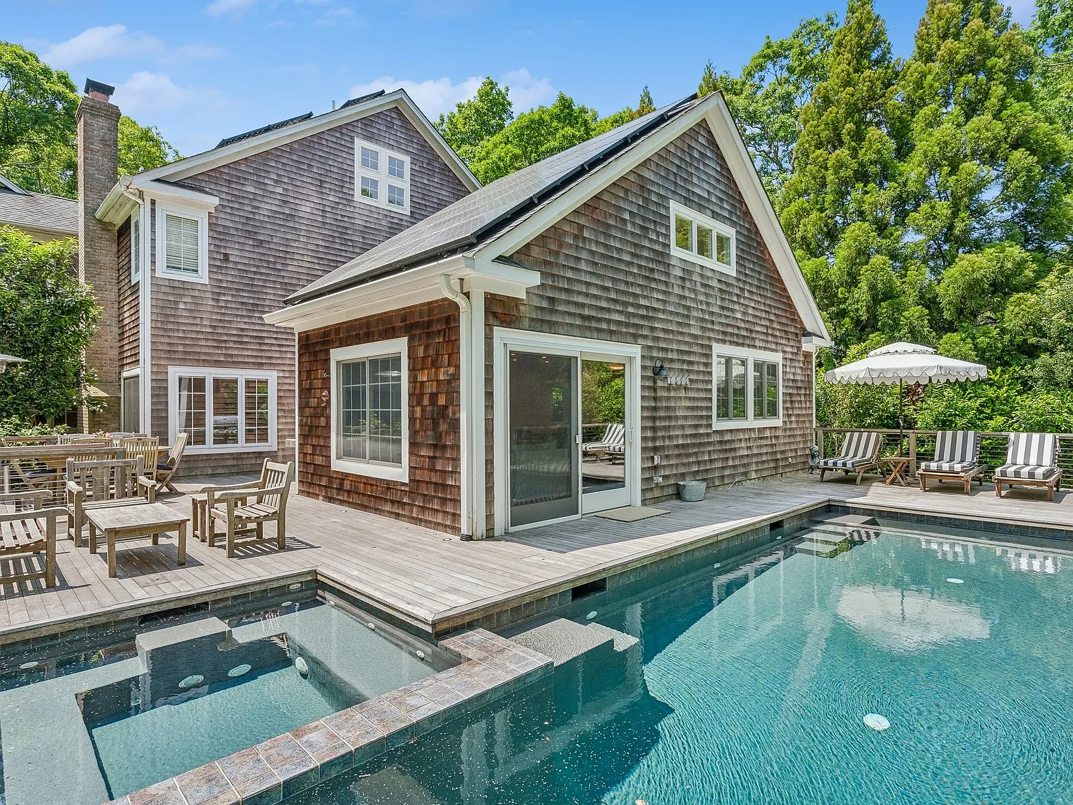 Moments to East Hampton Village — Photo 1