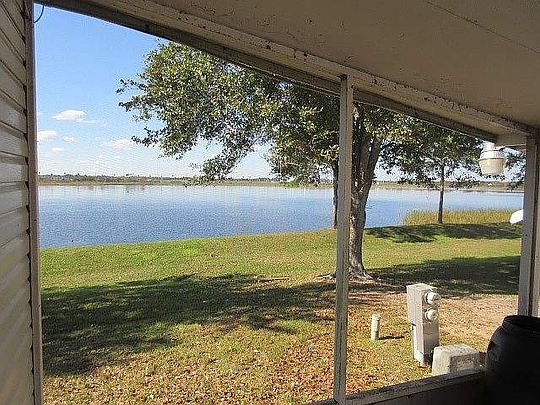 4th image of 433 Kingfisher Ln