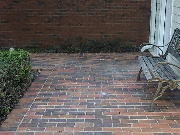 Front Patio between car garage and house