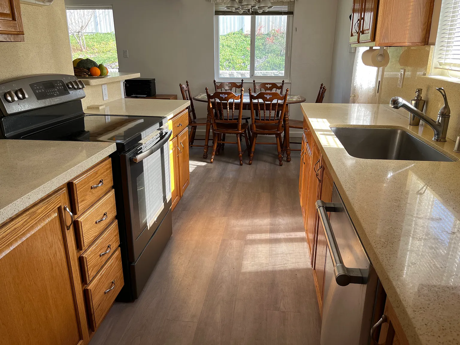 4 bed, 1158 sqft, $6,000 — Photo 3