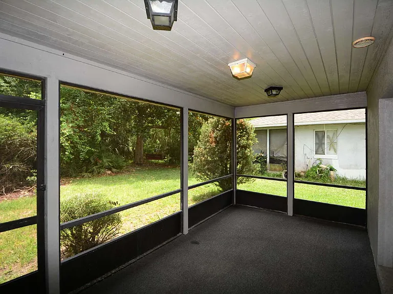 30 Farmsworth Dr #B — Photo 27