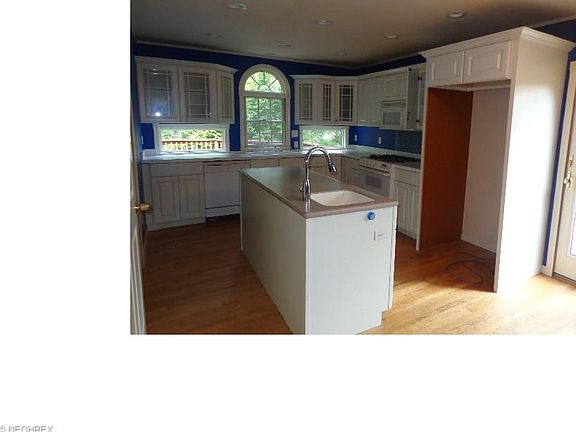 4th image of 2177 Isabelle Dr