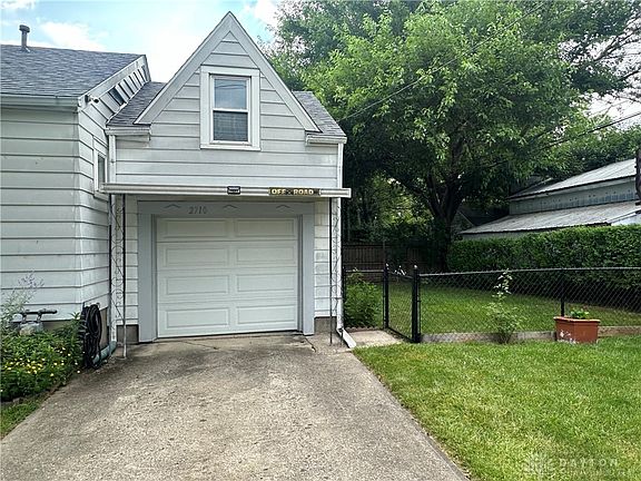 3rd image of 2710 Westfield Ave