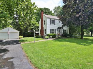 242 E Schreyer Pl, Columbus, OH