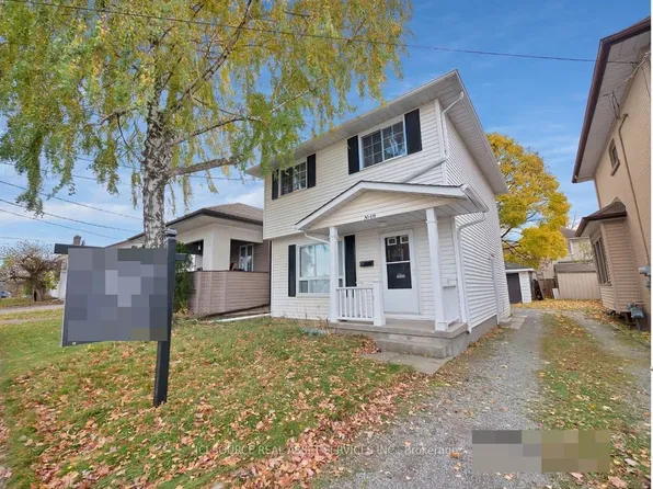 10 Gibson Pl, Saint Catharines, ON L2R 1N7