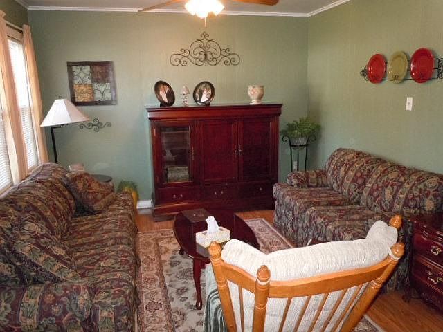 2nd image of 2209 Liberty Dr