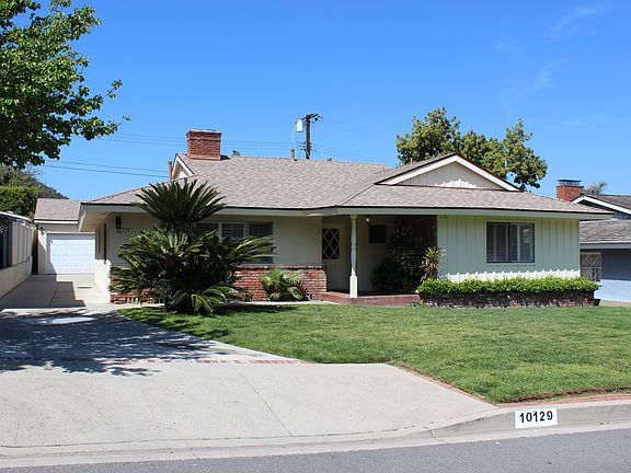 2nd image of 10129 Scoville Ave