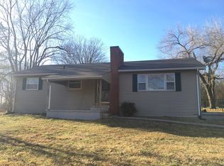 962 Shelbyville Rd, McMinnville, TN 37110