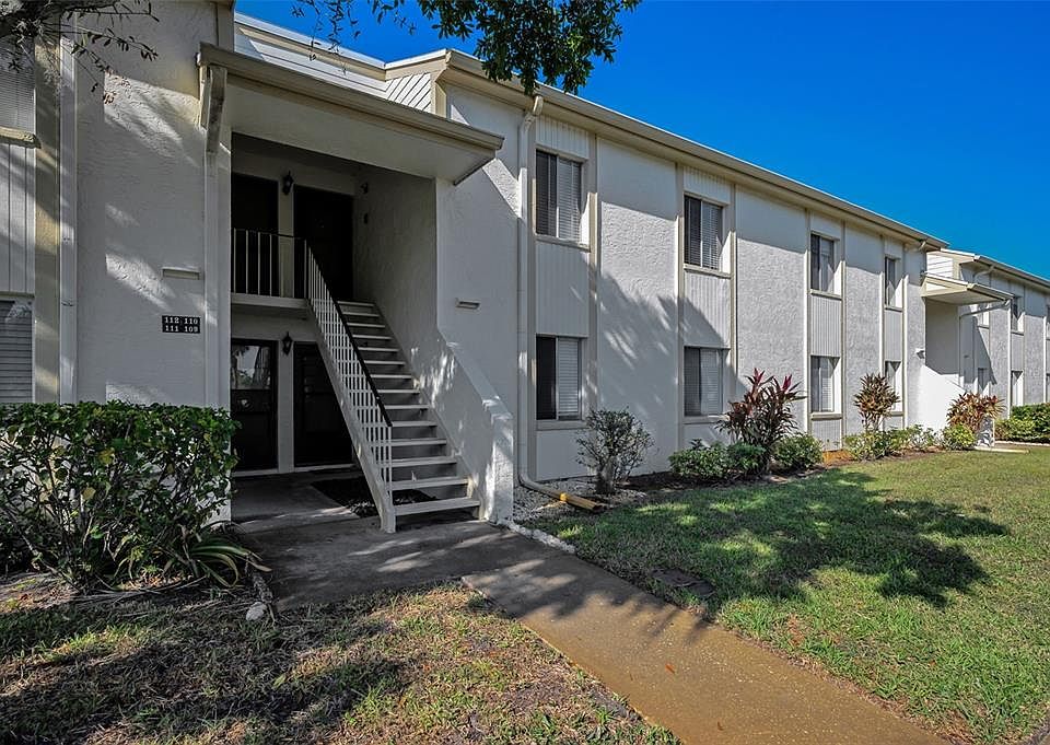 1st image of 110 CYPRESS CT #3-82