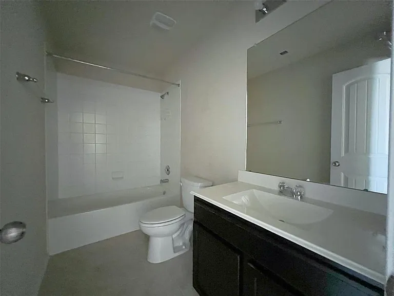 29043 Jacobs River Dr — Photo 19