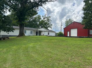 897 Willow Lake Rd, Buckingham, VA 23921