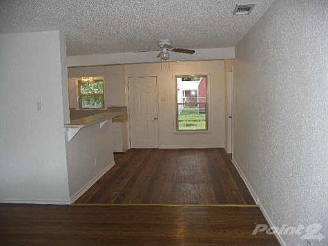 5th image of 1800 Belmont St
