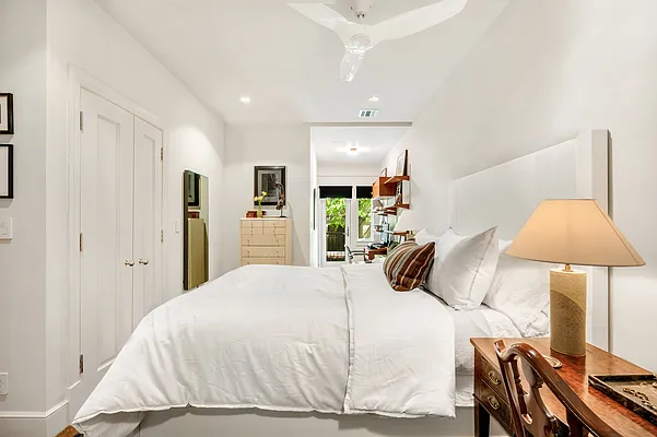 Sold by Compass | media 14