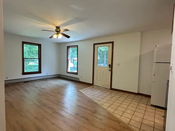62 Merrimack St, Concord, NH 03303