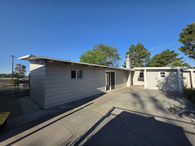 2021 Road 48 — Photo 23