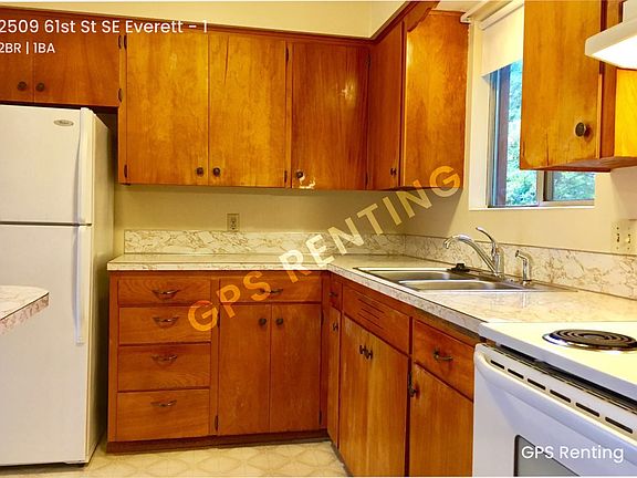 3rd image of 2509 61st St SE APT 1