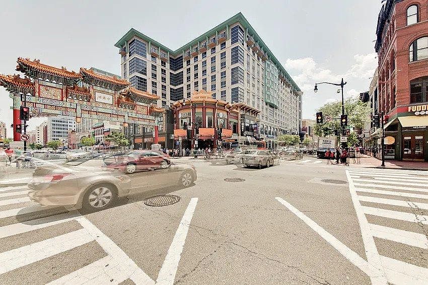 Heart of Chinatown, above metro Station